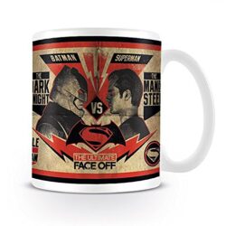 Taza de Batman Batman vs Superman Fight Marca Batman